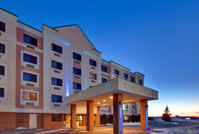  Holiday Inn Express Sault Ste Marie, an IHG Hotel  Sault Ste. Marie